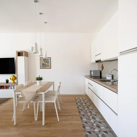 Loft Mare Seafront Modern Apartman