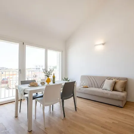 Loft Mare Seafront Modern Apartman